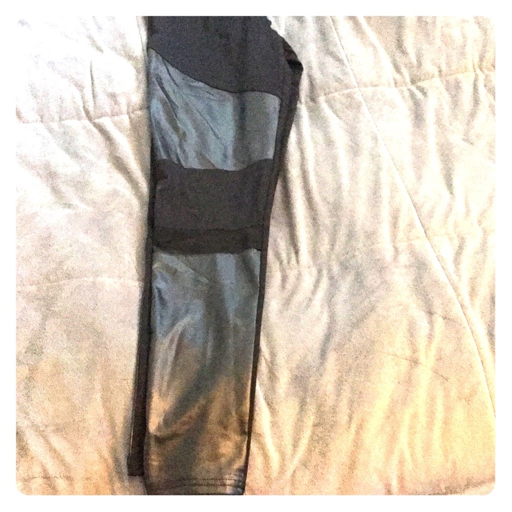 Leggings with pleather detail